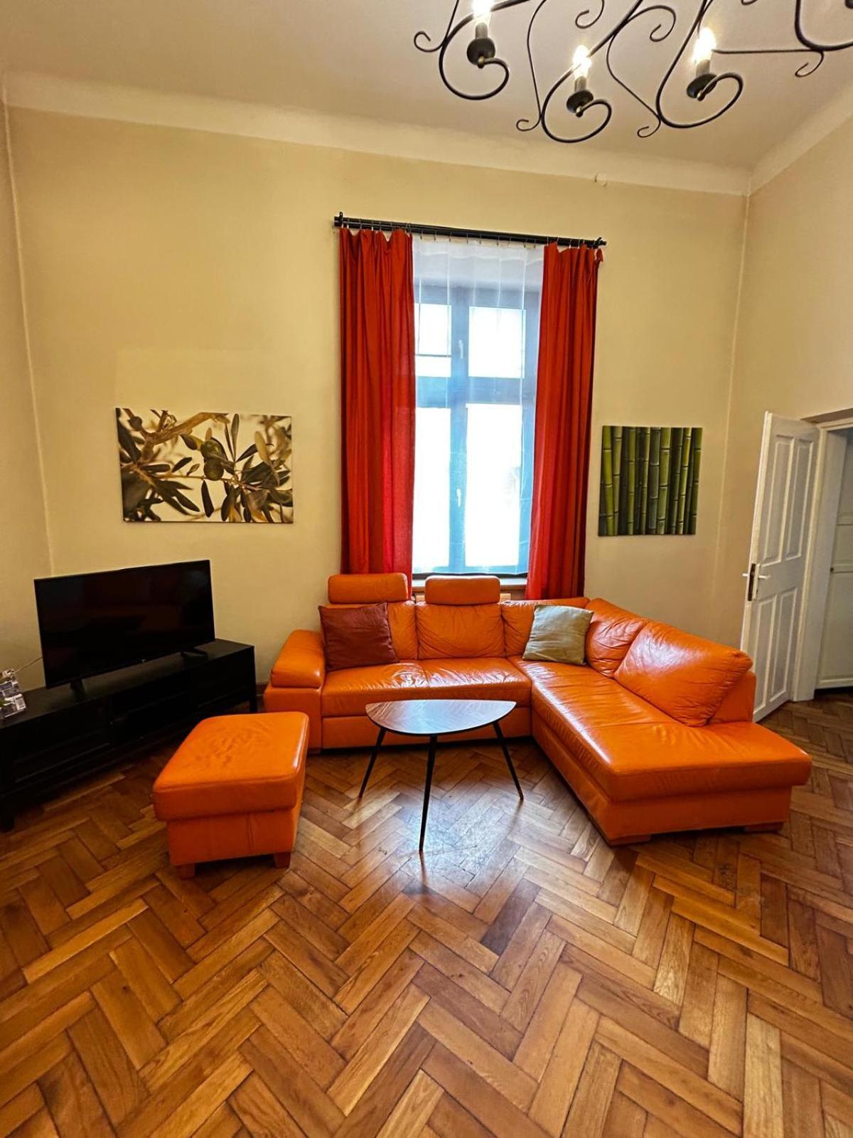 Golden Apartments With Lift - Old Town Krakow Exterior photo